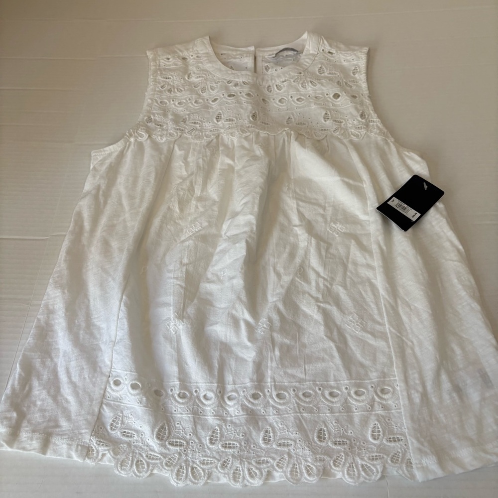 NWT….LUCKY BRAND White Sleeveless Embroidered Top - Picture 3 of 8